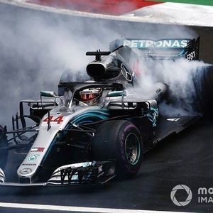 Meet your Posher, Clinton